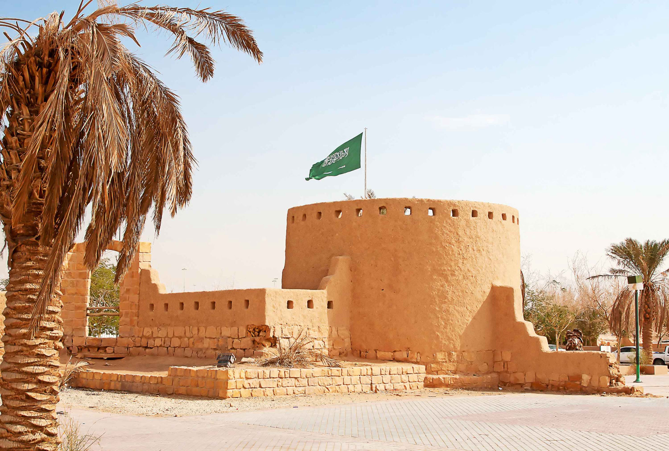 Tourism with Alderaiya